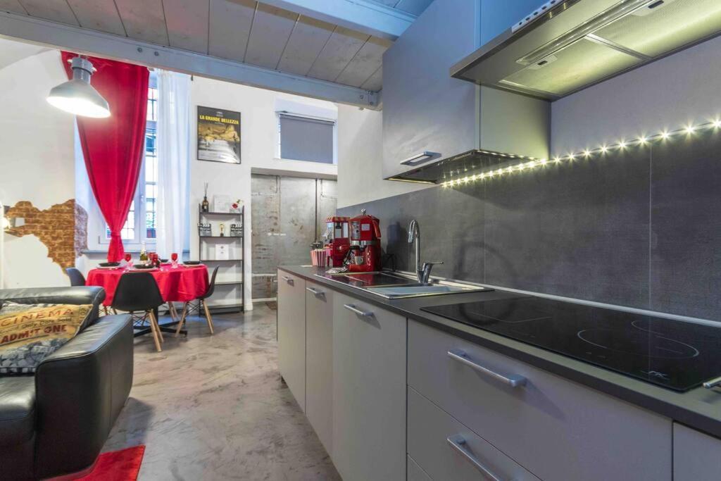 Hollywood Housein The Heart Of Turin Apartment Bagian luar foto